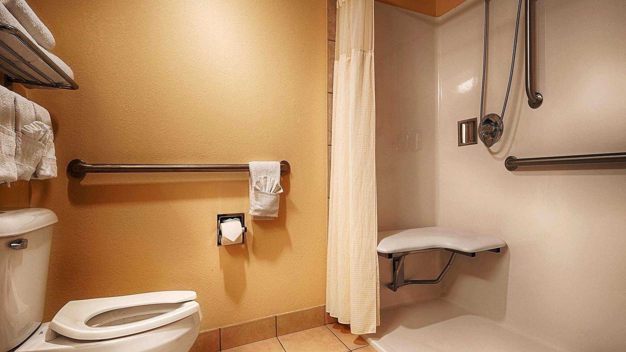 Western Midwest & Hotel 3*